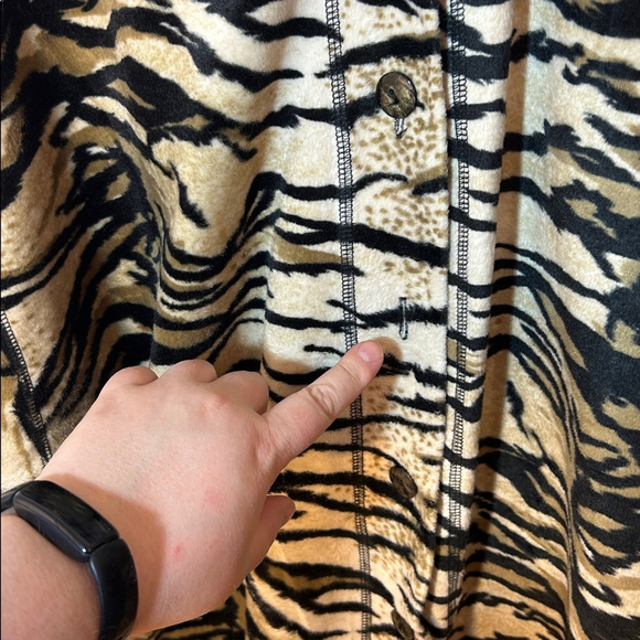vintage tall girl polyester animal print shacket size XL *flaw - Picture 3 of 6